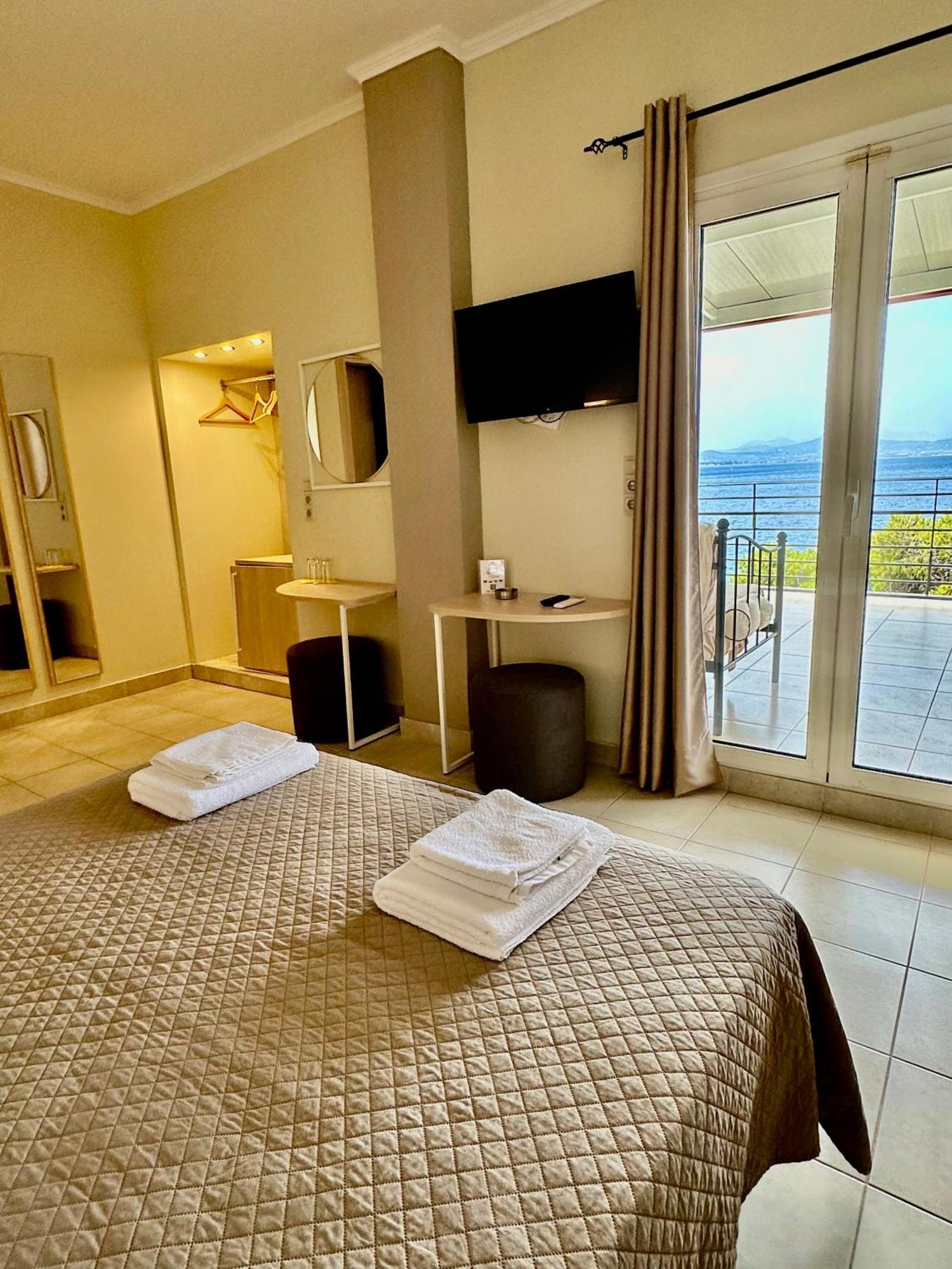 Hotel Akti Лутраки Екстериор снимка
